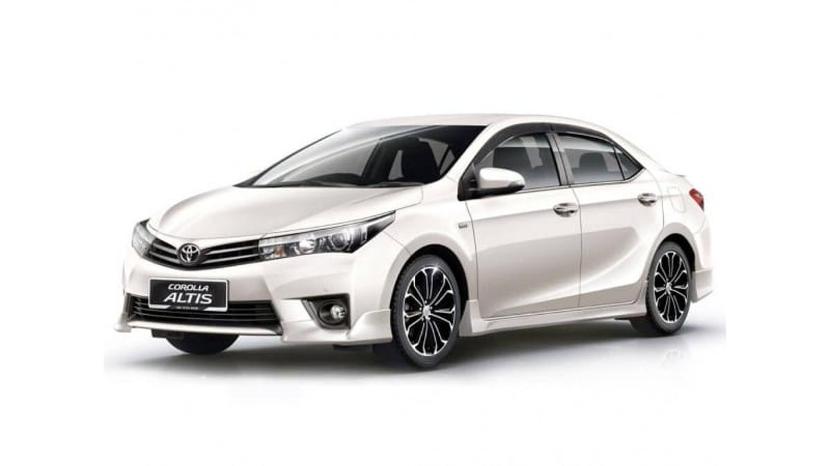 Аренда авто Toyota Altis