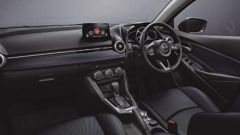 Аренда авто Mazda 2 - preview #2